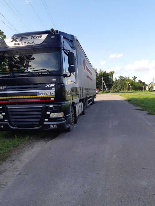 ДАФ 105 в робочому стані... з полуприцепом.