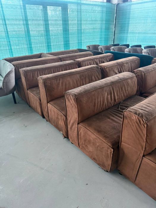 Распродажа мебели для кафе диваны столы стулья мешки