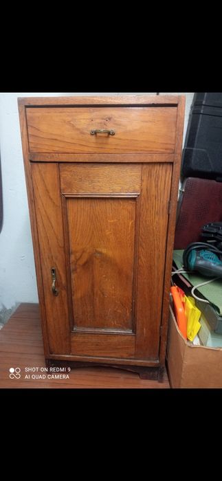 Sprzedam szafkę nocną dębową