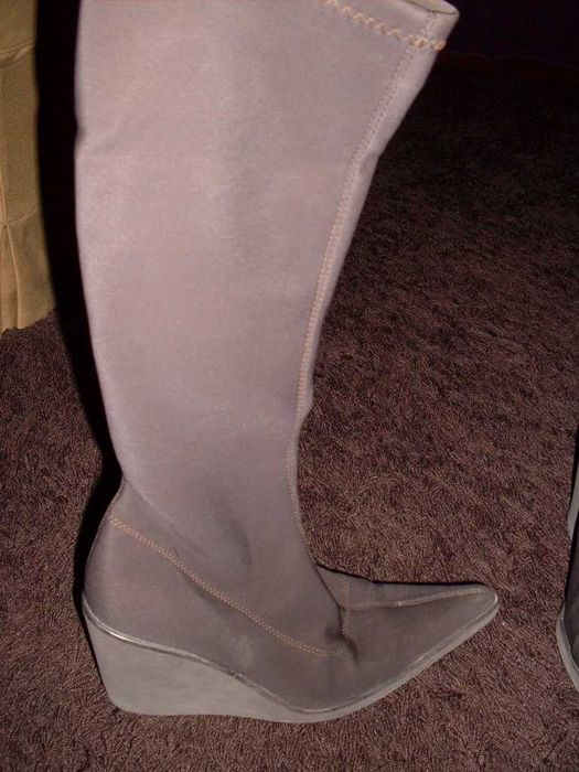 botas de cano alto castanhas 36