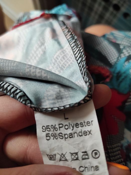 Bluzka folk z mega bufiastymi rękawami święta