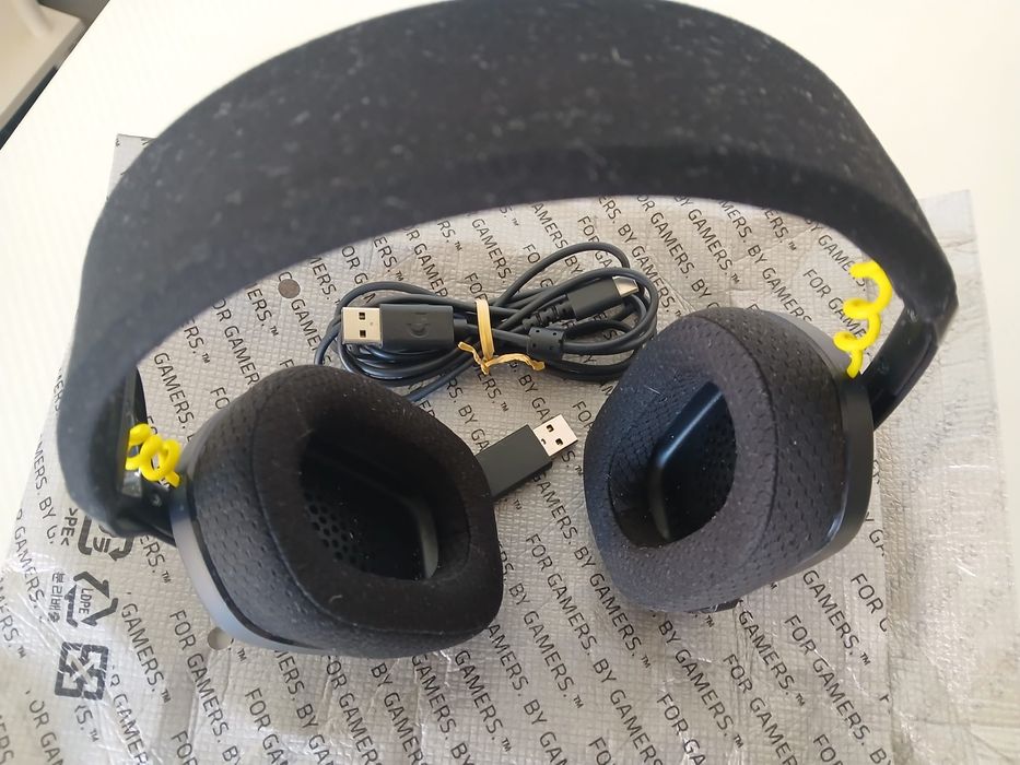 Headset Logitech G435 Lightspeed Wireless Gaming Preto (LER DESCRIÇÃO)