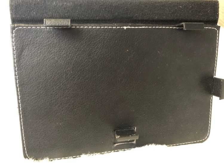Etui do tabletów 7-8" Czarne Skórzane