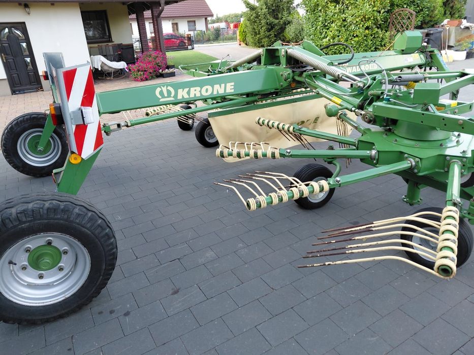 Zgrabiarka Krone Swadro 681