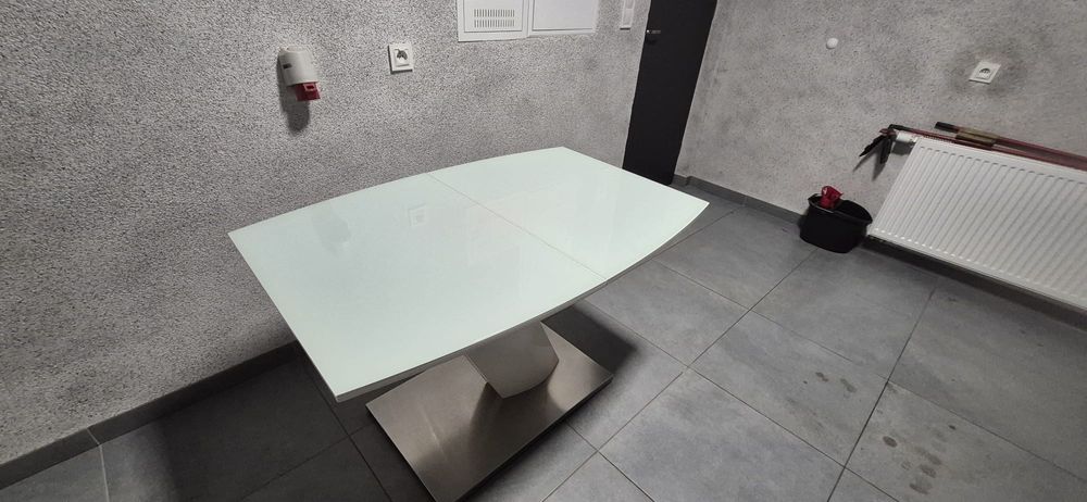 Stół rozkładany stan bardzo dobry