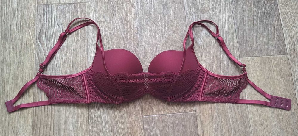 Бордовий бюстгальтер SILENZA, пуш-ап (Розмір: 75B) - НОВИЙ