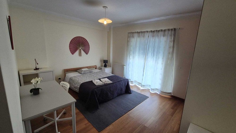 Arrenda-se quarto em Setúbal. Disponivel já.