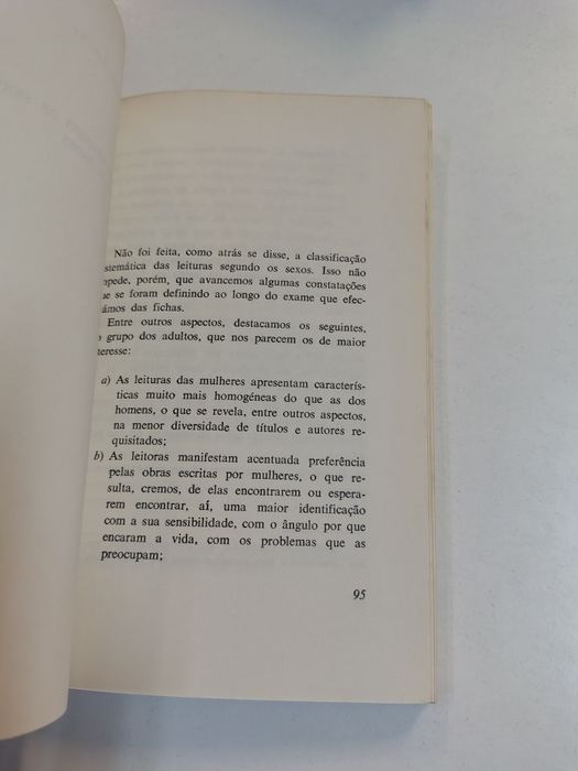 A novela e o leitor Português, de José Tengarrinha