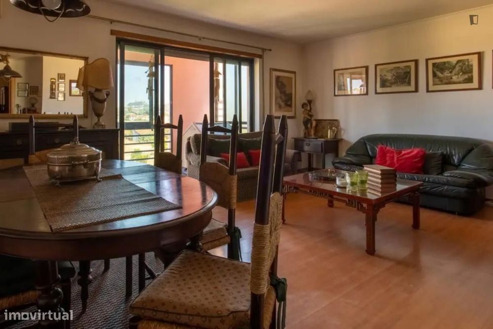 Apartamento com 2 quartos - localizado em Setubal