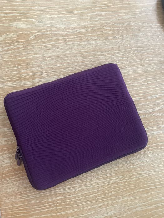 Etui do     tabletu
