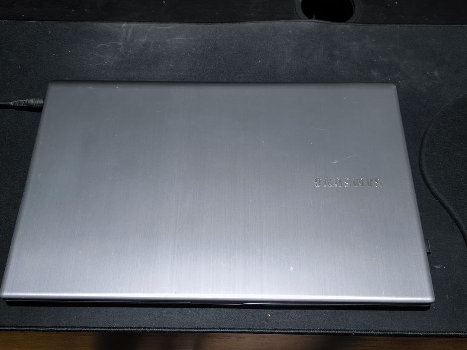 Samsung 15,6" i7 • 12GB RAM • SSD • NVIDIA • Windows 10 Pro