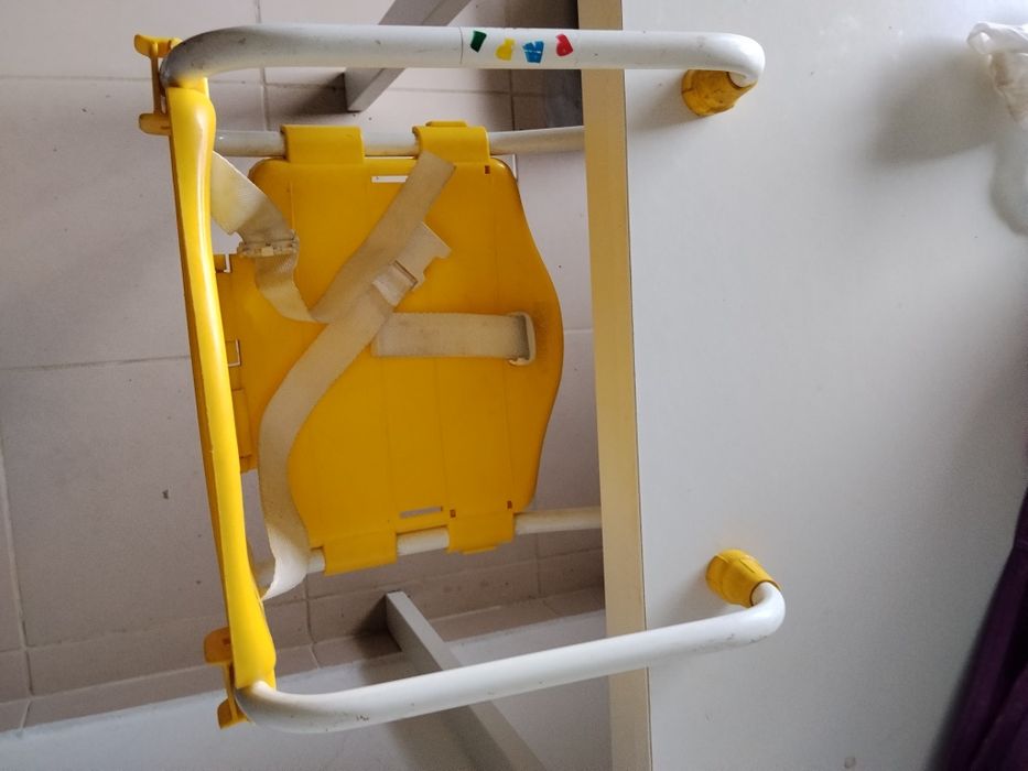 Cadeira de Alimentação Portátil