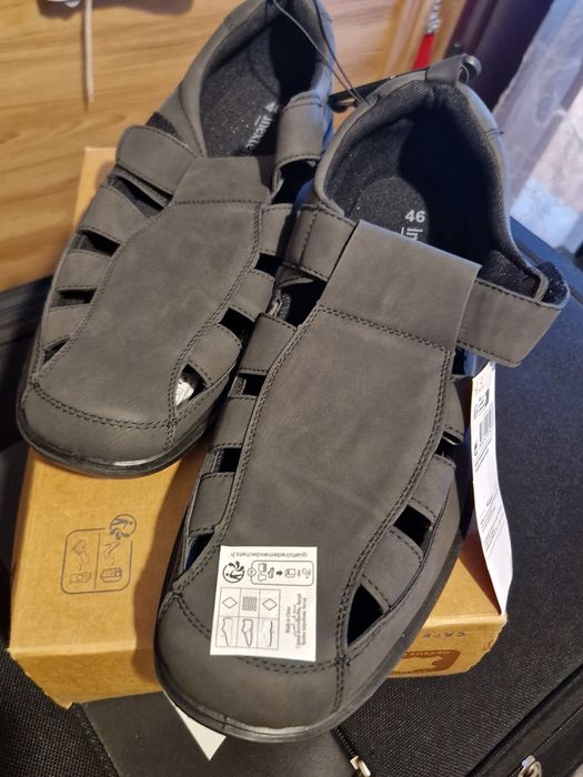 Sandálias novos n 46 pele