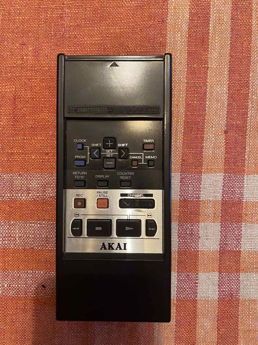 Видеомагнитофон Akai, Японія