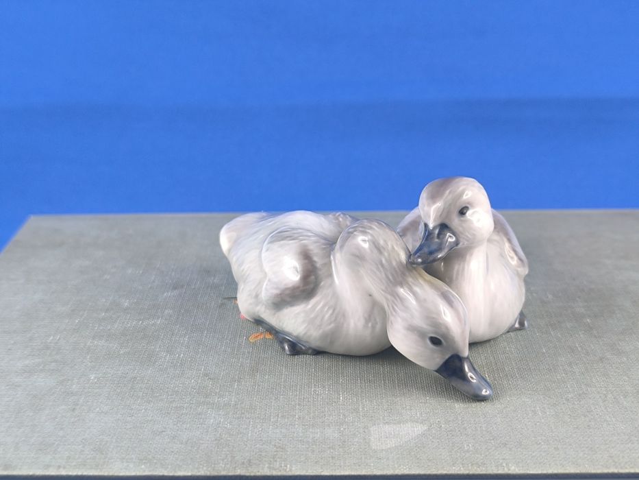 Młode łabedzie Royal Copenhagen #porcelana #dekoracja #ozdoba
