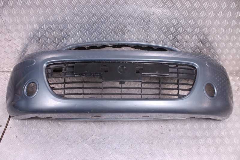 Передній бампер Nissan Micra