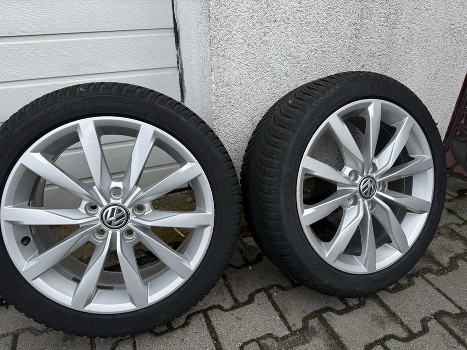 FELGI ALUMINIOWE VW 17″ z oponami wielosezonowymi Kleber