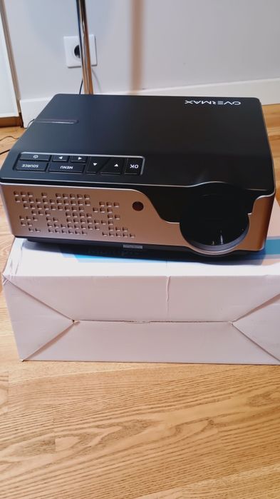 Rzutnik projektor Overmax Multipic 4.1