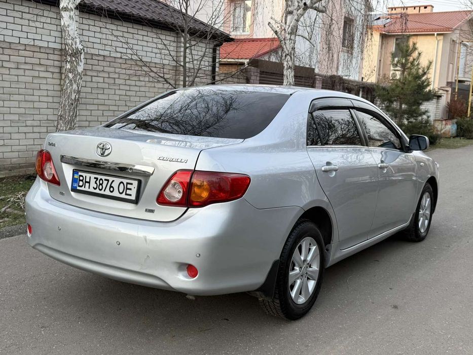 Продам Toyota Corolla на АВТОМАТЕ