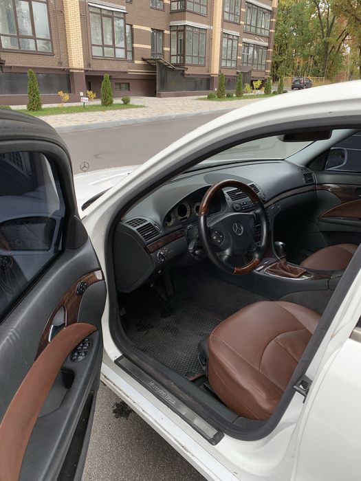 Mercedes Benz w211 2.2турбо-дизель 6ст механіка Е220