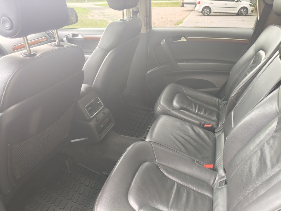 Audi Q7 premium + 3.0 tdi