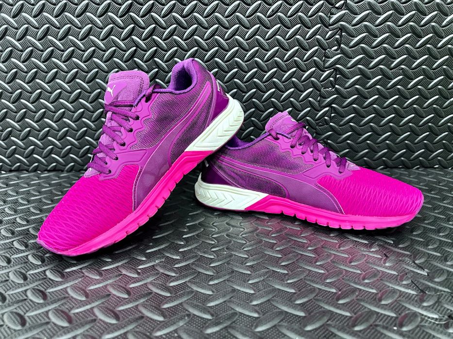 Кроссовки Puma Размер 39 Оригинал Почти новые Беговые Фитнес