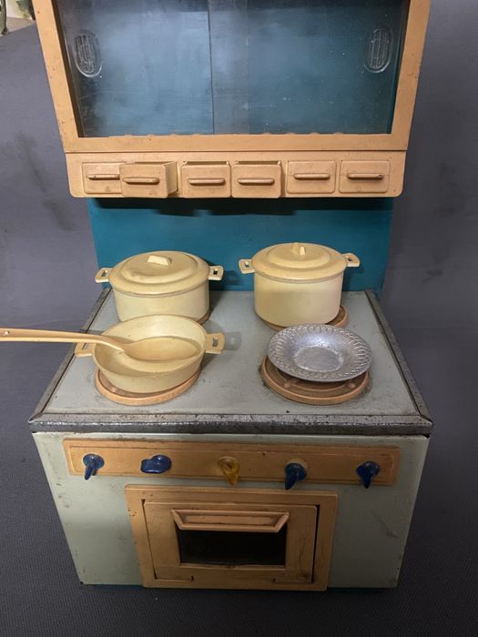 Игрушки ( ссср), машинки и пр.