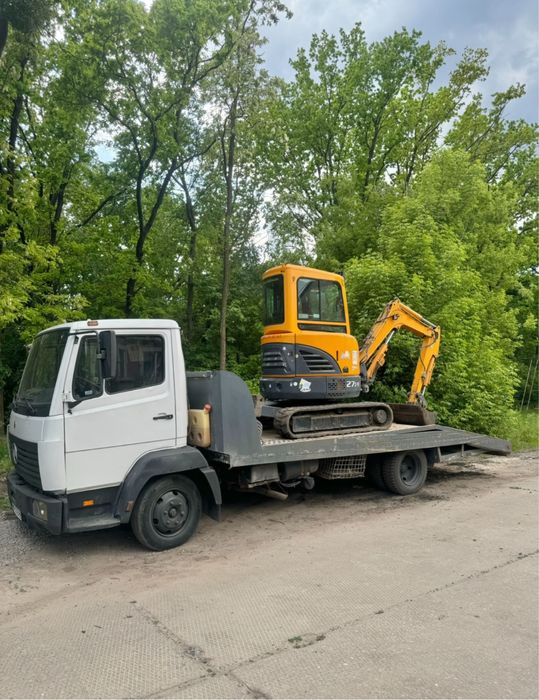 Копання траншей, котлованів у важкодуступних місцях.