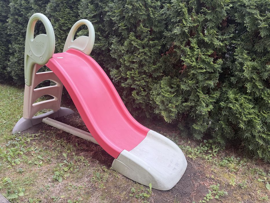 zjeżdżalnia ogrodowa smoby dla dzieci ślizgawka