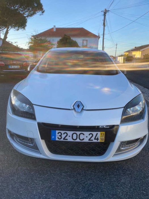 Renault Megane GT Line 1.5 dCi - Ano 2013 — photo 3