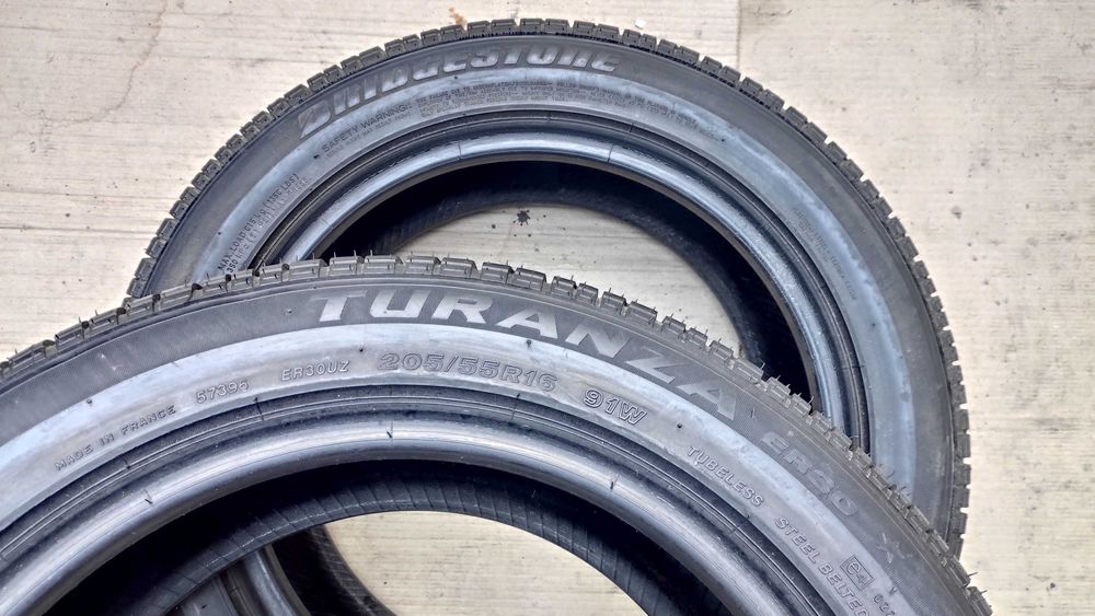 Шини  205/55R16 Bridgestone. Франція