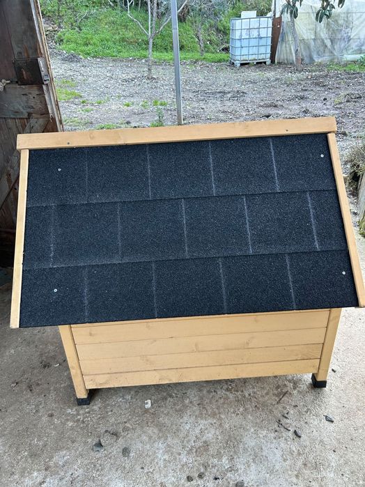Casota para cão XL nova à venda