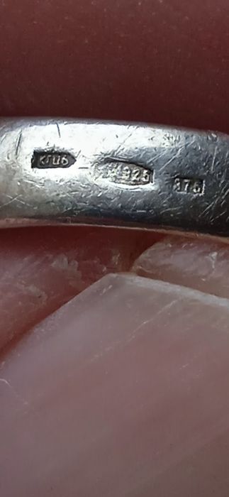 Мужской серебряный перстень 925 пробы с золотом 375( и чёрный ониксом)