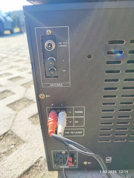 Wieża Sony i  gramofon