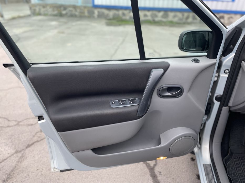 Renault Megane Scenic 1.6