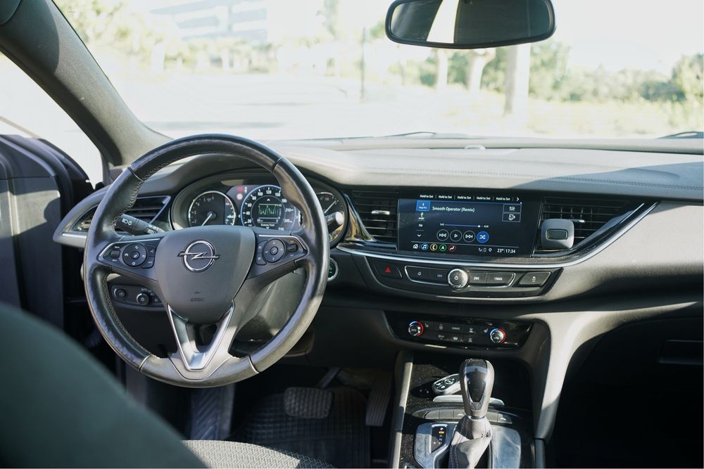 2022 Opel Insignia 1.5 Automatico
