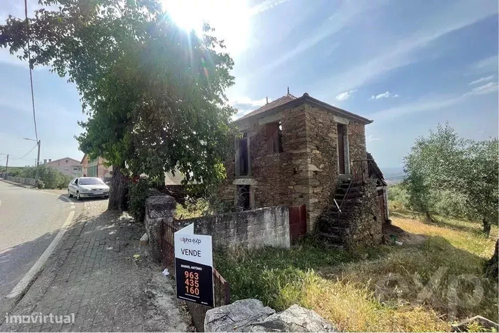 Quintinha a 10 km de Mirandela — Mascarenhas, Bragança