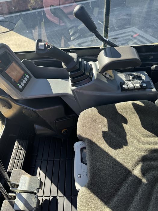 Minikoparka YANMAR  SV26