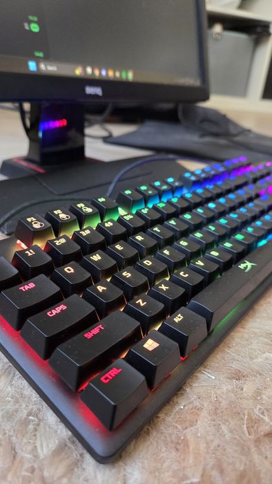 Teclado Mecanico HyperX Alloy Origins RGB Red Linear- como novo com caixa