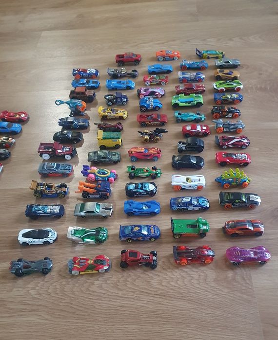 Hotwheels od 2003 do 2023 samochodziki auta