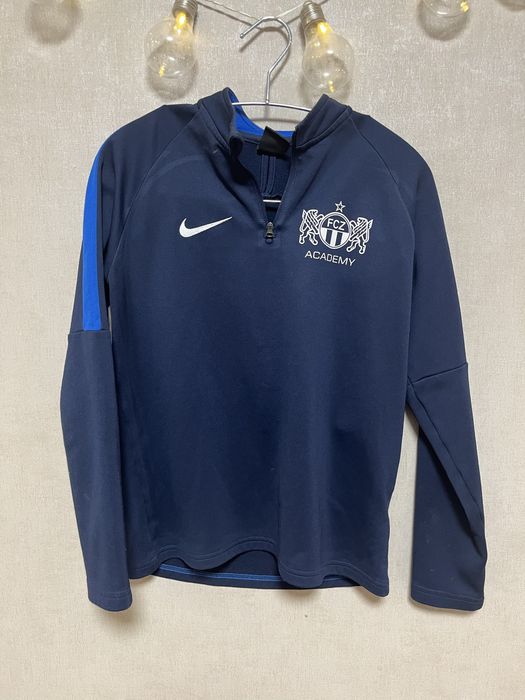 Кофта nike спортивна