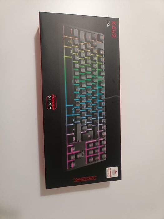 Teclado Mecânico Cherry K4V2