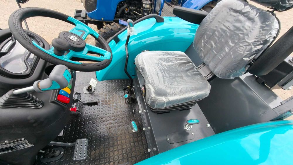 Трактор BULAT TE504R з дашком