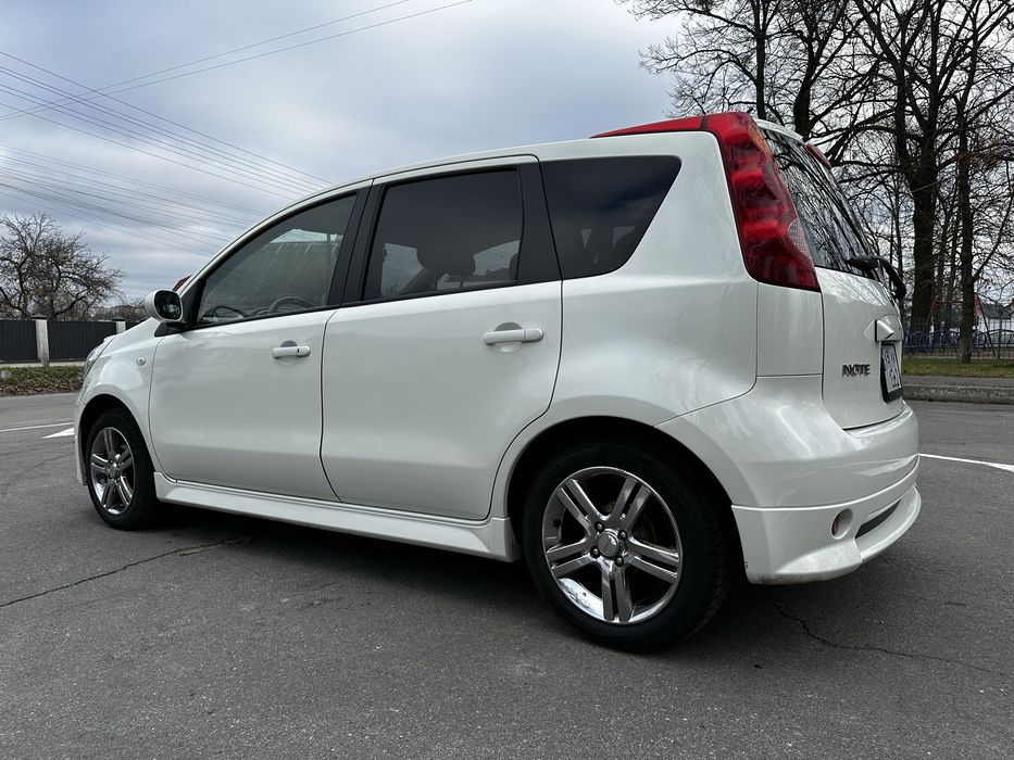 Nissan Note 2011 avtomat