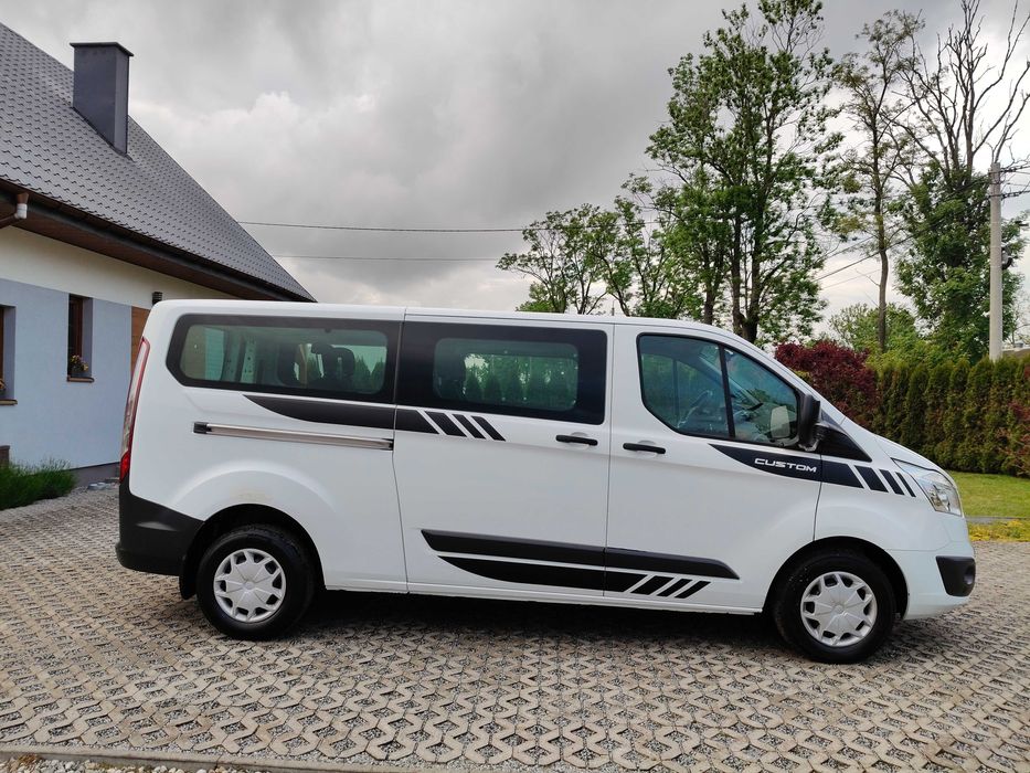 Wynajmę busa 9-osobowego Ford transit