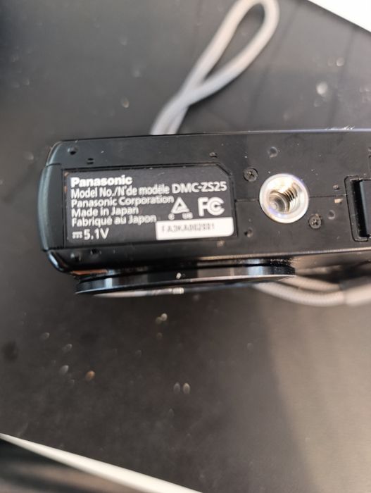 Lumix DMC-ZS25 z USA