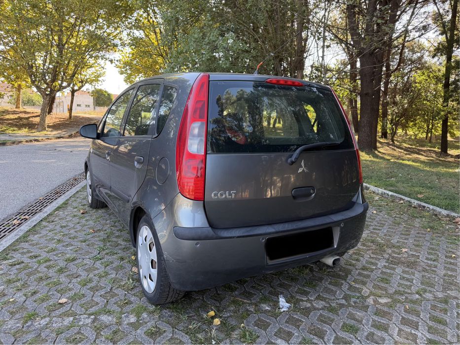 Mitsubishi Colt 1.1  Gasolina — photo 5