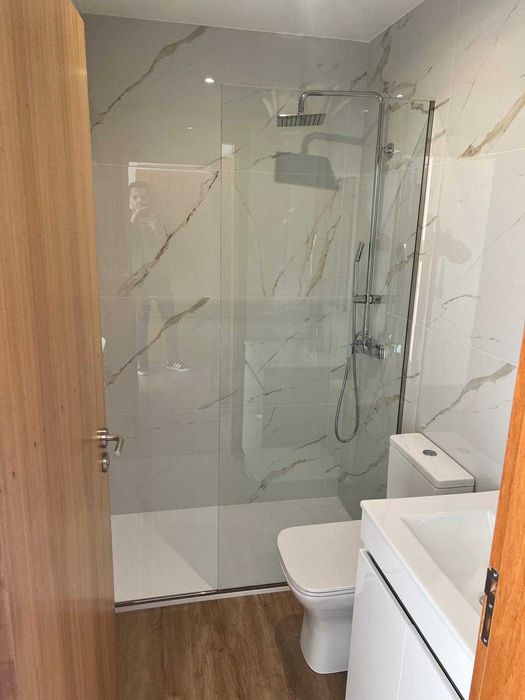 Apartamento T2 c/Garagem