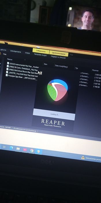 Sprzedam laptop i mikrofon studyjny dobrej jakości