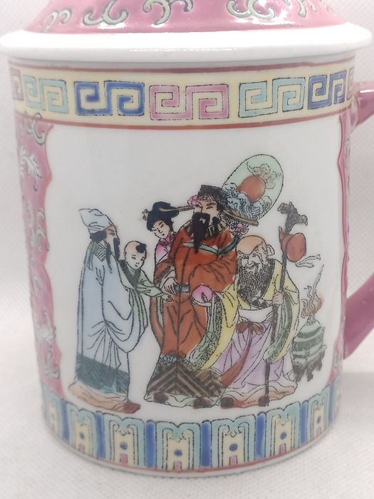 Cremeira ou caneca antiga com tampa em porcelana chinesa